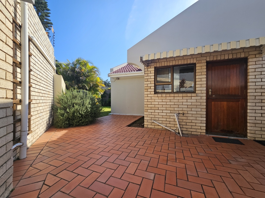 To Let 3 Bedroom Property for Rent in Blue Bend Eastern Cape